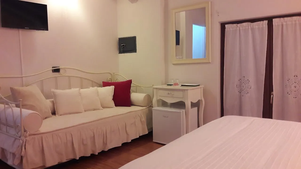 B&B Como Lake Cottage Lecco Italy